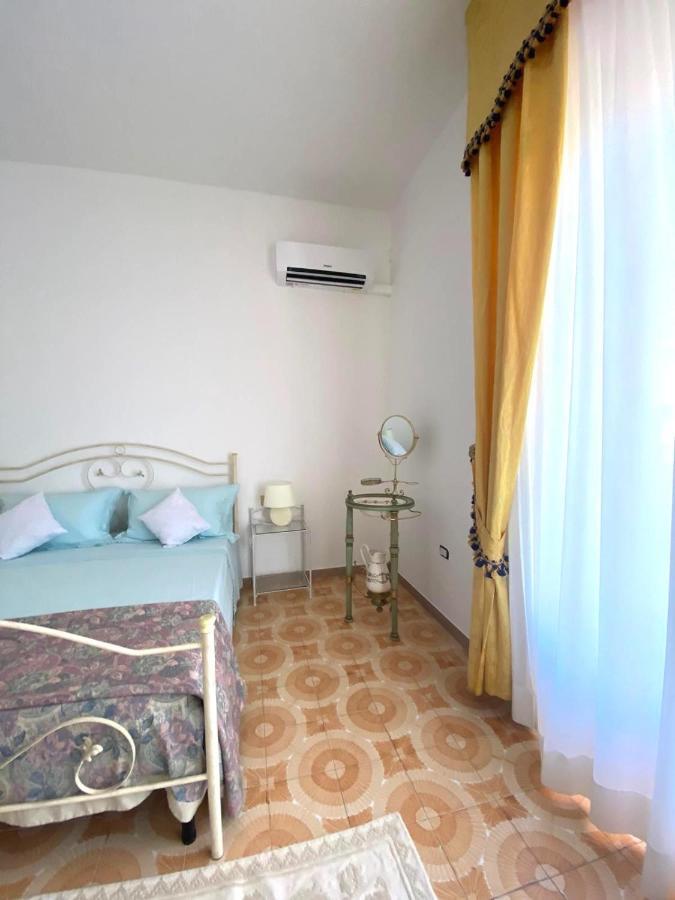 Le Fresie B&B SantʼAntìoco Kültér fotó