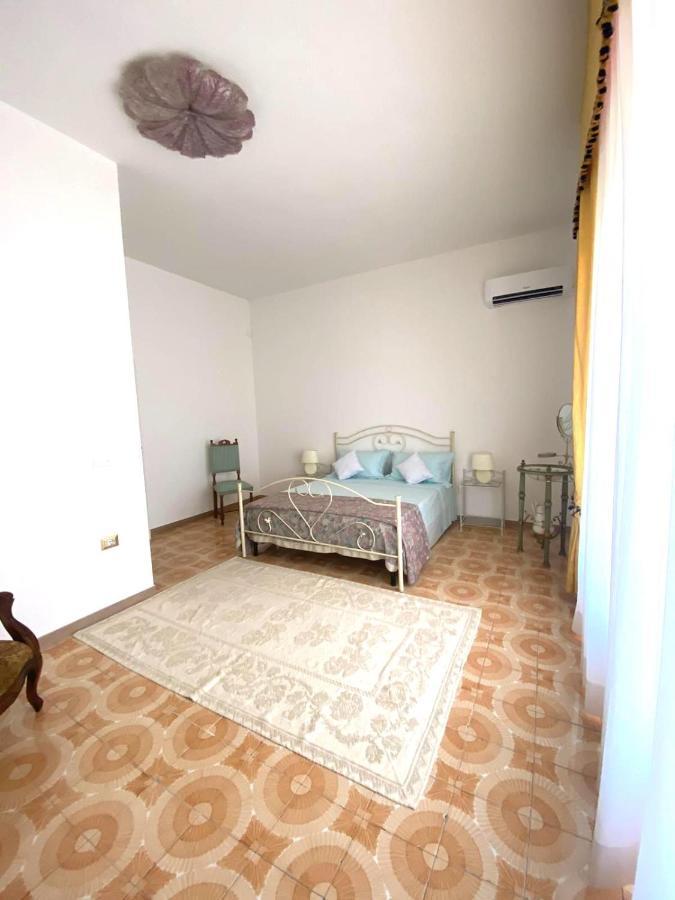 Le Fresie B&B SantʼAntìoco Kültér fotó